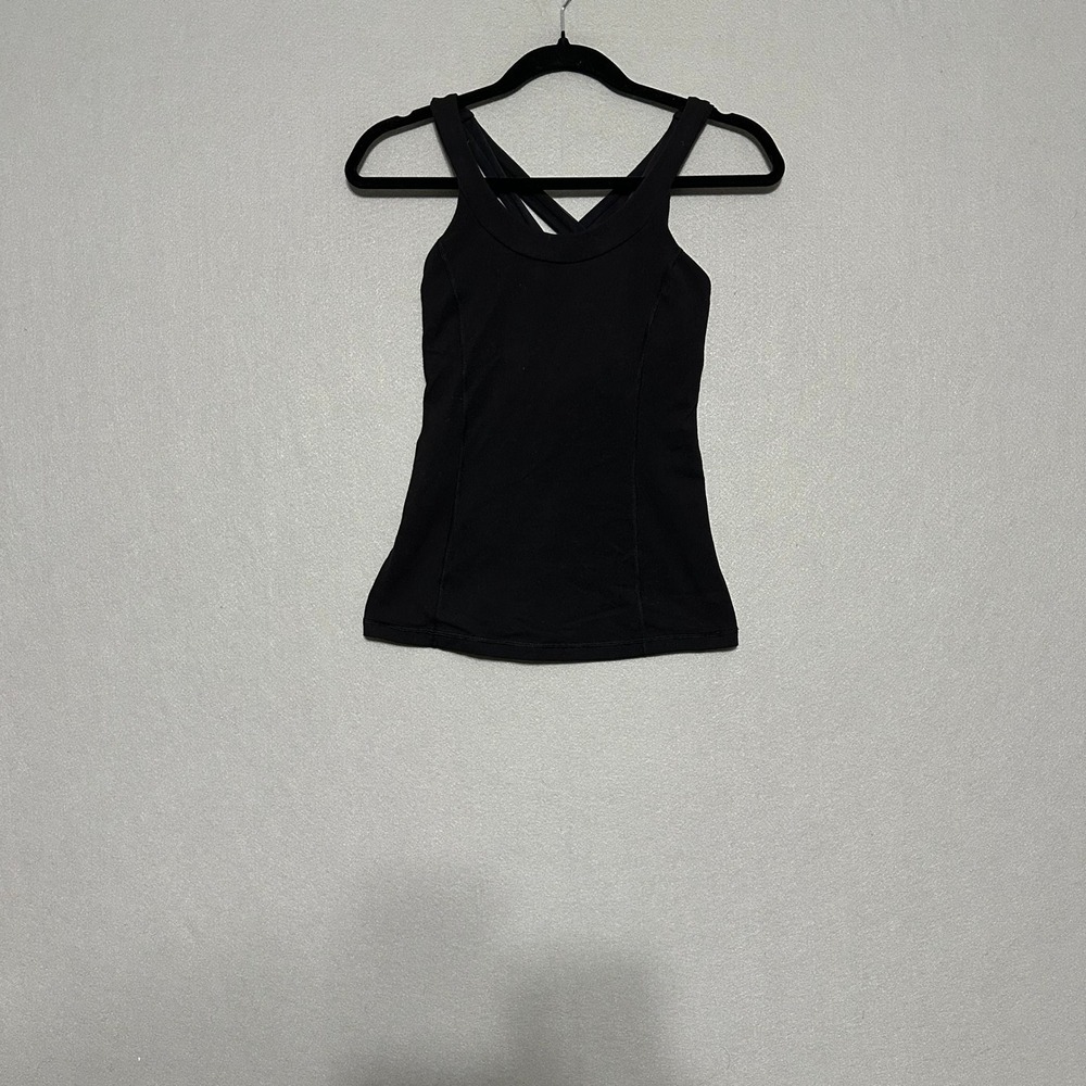 Lululemon Strappy Criss Cross Back Tank Top with Built-In Shelf Bra Black Size 4